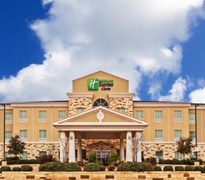 KB Hotels LLC Holiday Inn Express Brady